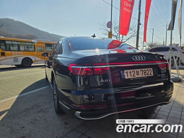 Audi A8 (D5) 55 TFSI Quattro Premium LWB, 2022 4