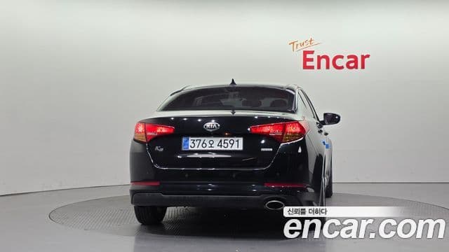 Kia K5 Special, 2013 4