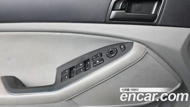 Kia K5 Special, 2013 12