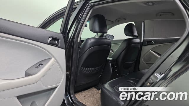 Kia K5 Special, 2013 18