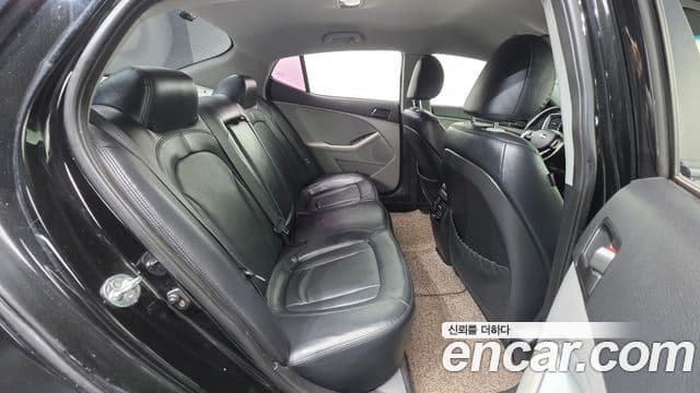 Kia K5 Special, 2013 19