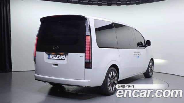 Hyundai Staria Inspiration, 2024 2