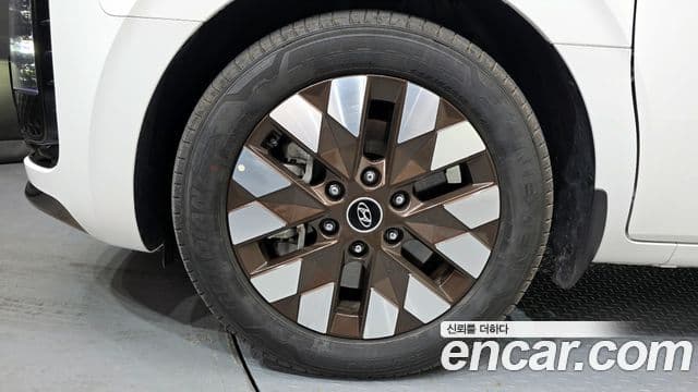 Hyundai Staria Inspiration, 2024 все фото