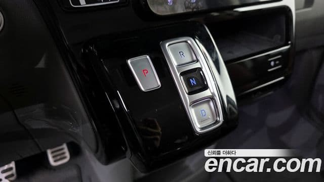 Hyundai Staria Inspiration, 2024 9