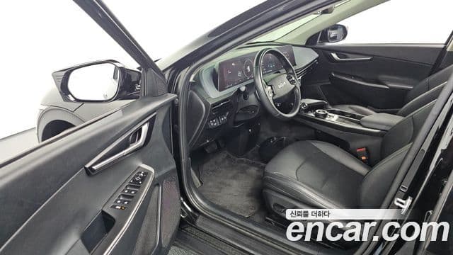 Kia EV6 Air, 2023 10