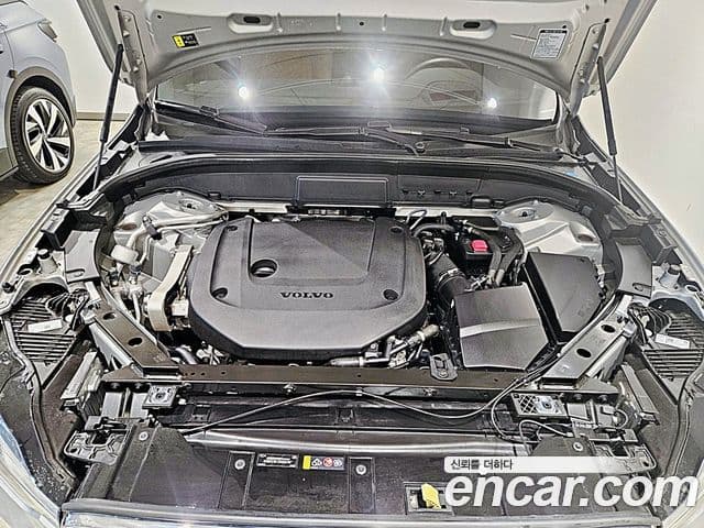 Volvo XC60 2세대 B6 Ultimate Bright, 2024 6