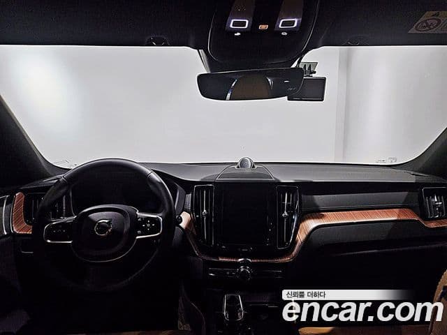 Volvo XC60 2세대 B6 Ultimate Bright, 2024 7