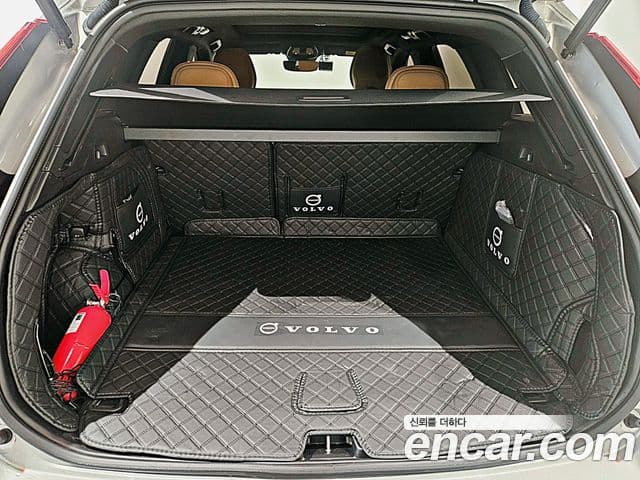 Volvo XC60 2세대 B6 Ultimate Bright, 2024 20