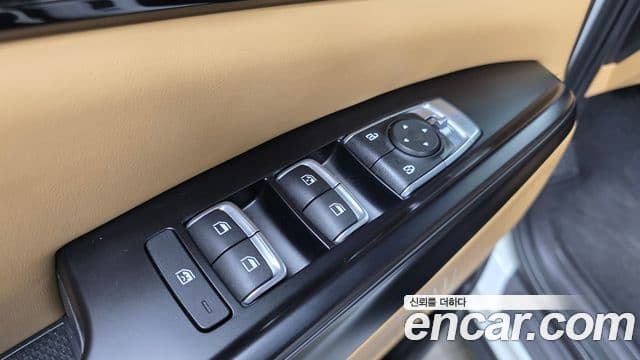 Kia Carnival 4세대 Prestige, 2023 12
