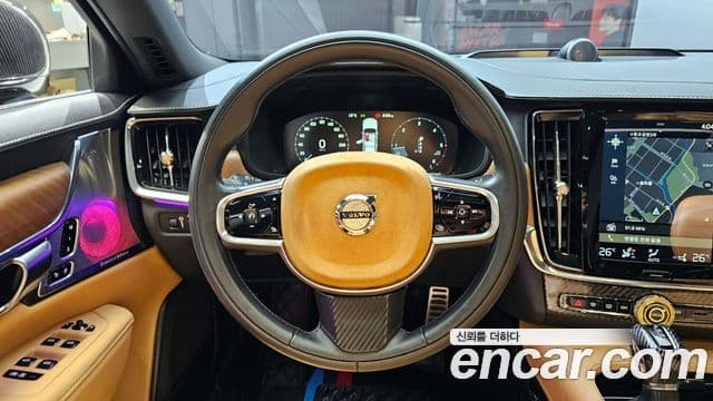 Volvo S90 D4 Inscription, 2018 13