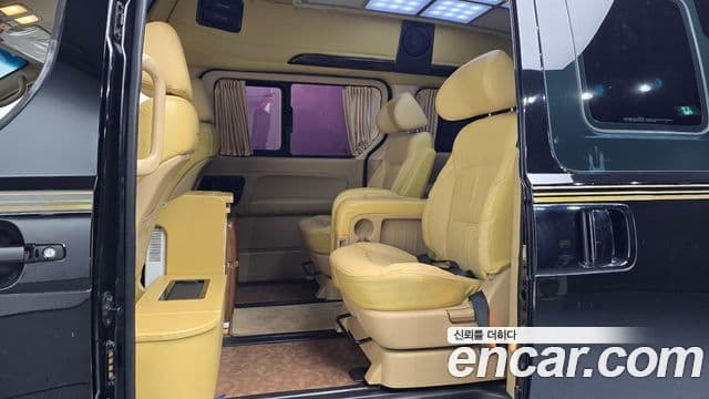 Hyundai Grand Starex лимузин, 2014 12