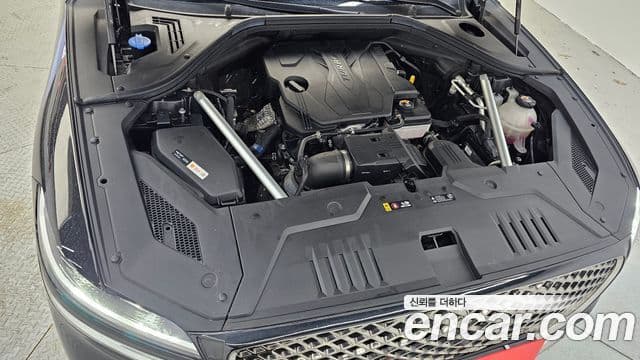 Genesis GV70, 2023 6