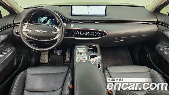 Genesis GV70, 2023 7