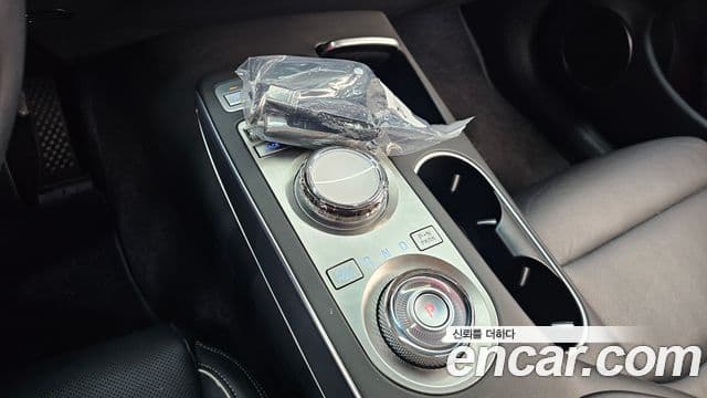 Genesis GV70, 2023 9