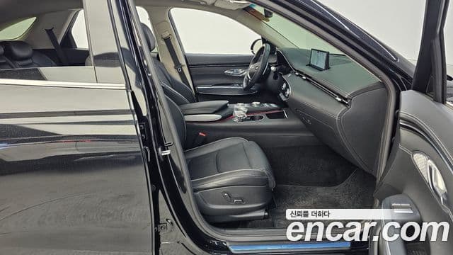 Genesis GV70, 2023 11