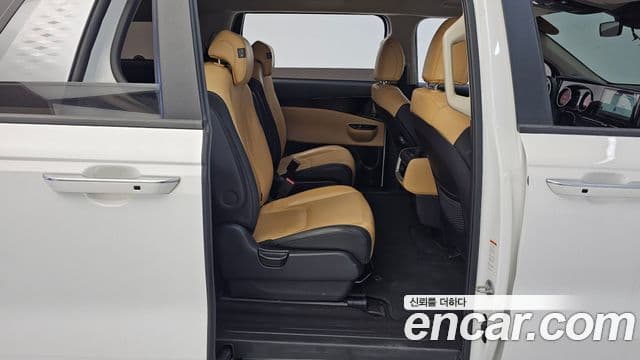 Kia Carnival 4세대 Prestige, 2023 12