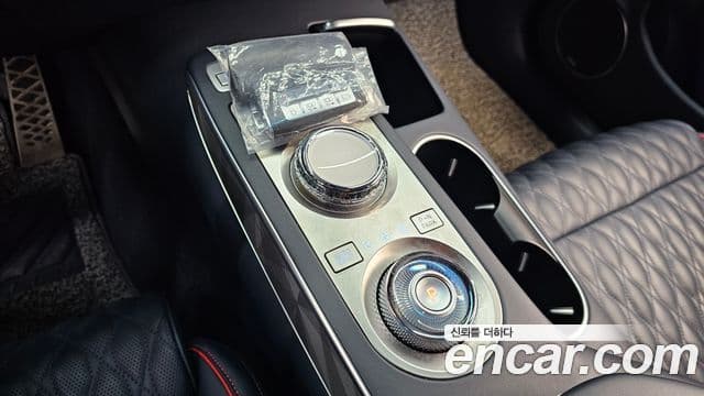 Genesis GV70, 2022 9