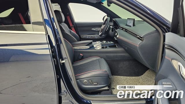 Genesis GV70, 2022 11