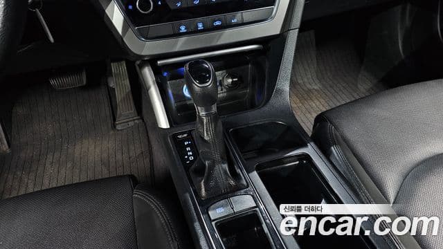 Hyundai LF Sonata LPI Smart, 2016 9