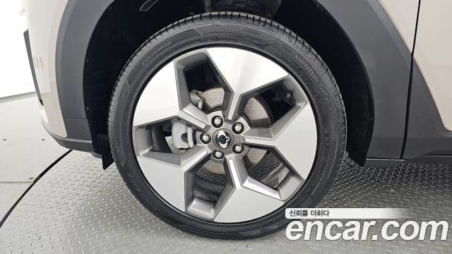 KG모빌리티(SsangYong) Torres EVX E7, 2024 все фото