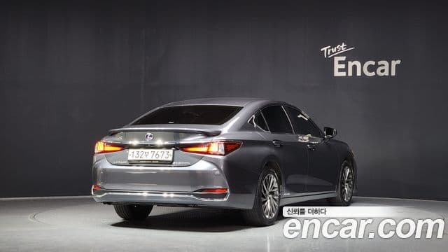 Lexus ES300h 7세대 Executive, 2022 2