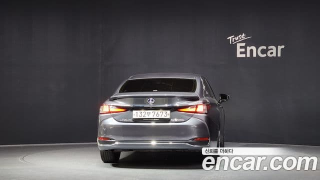 Lexus ES300h 7세대 Executive, 2022 4