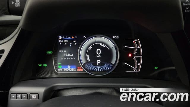 Lexus ES300h 7세대 Executive, 2022 8