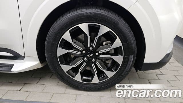Kia Carnival 4세대 Signature, 2021 все фото