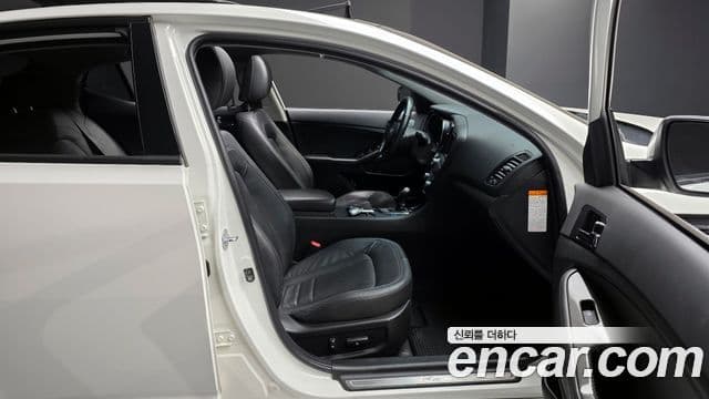 Kia K5 гибрид Prestige, 2013 10