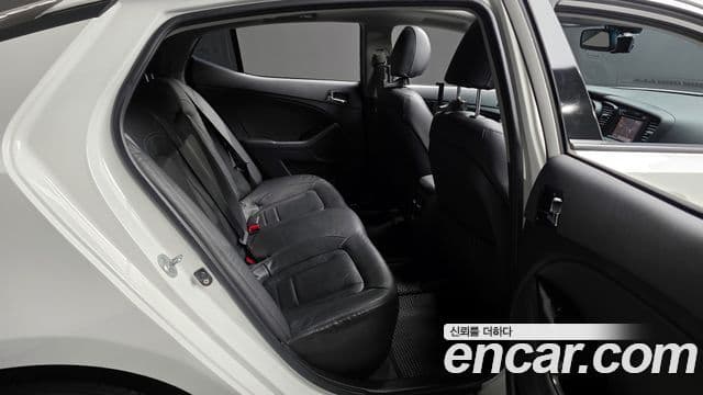 Kia K5 гибрид Prestige, 2013 12