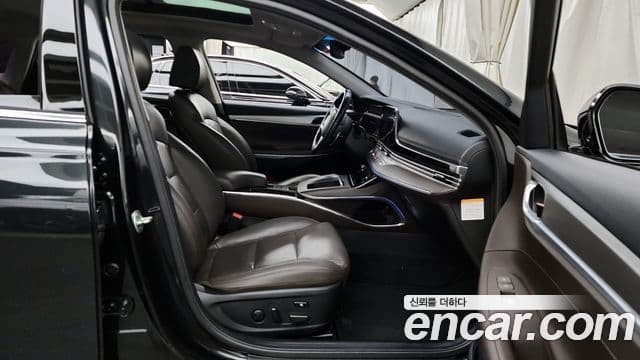 Hyundai The / новый New Grandeur IG гибрид Exclusive, 2020 11