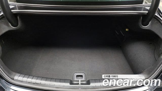 Hyundai The / новый New Grandeur IG гибрид Exclusive, 2020 20