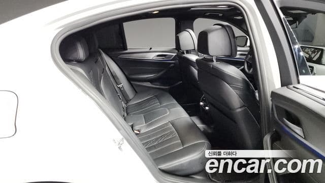 BMW 5시리즈 (G30) 520d xDrive M Sport Plus, 2019 12