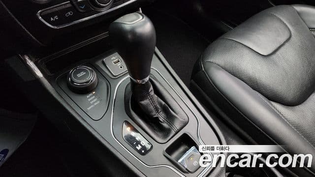 Jeep Cherokee(KL) 2.4 80th Anniversary AWD, 2021 9