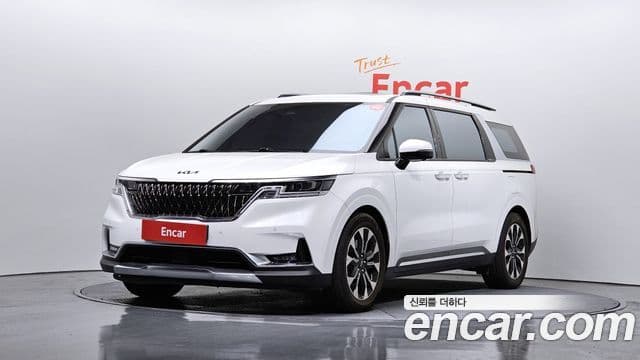 Kia Carnival 4세대 Signature, 2021 1