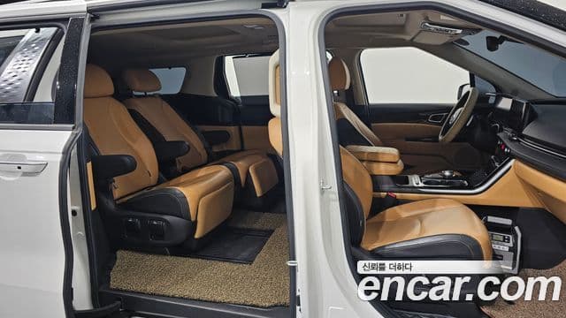 Kia Carnival 4세대 Signature, 2021 11