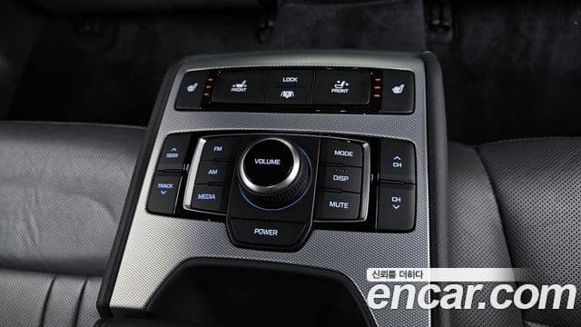 Genesis G80 Premium Luxury, 2018 18