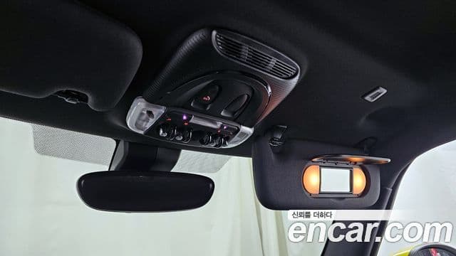 Mini Cooper Электрический (Electric) 3세대, 2024 18