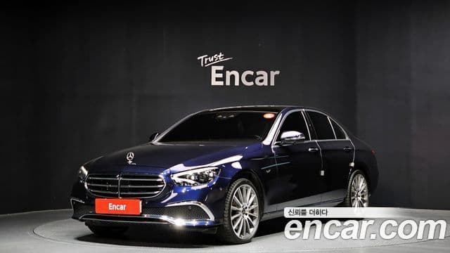 Mercedes-Benz E-класс W213 Exclusive, 2023 1