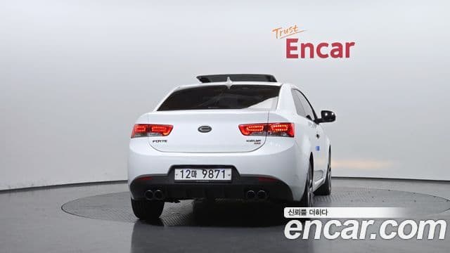 Kia Forte купе Prestige, 2011 4