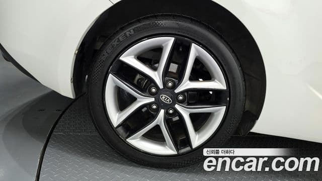 Kia Forte купе Prestige, 2011 все фото