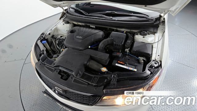 Kia Forte купе Prestige, 2011 6