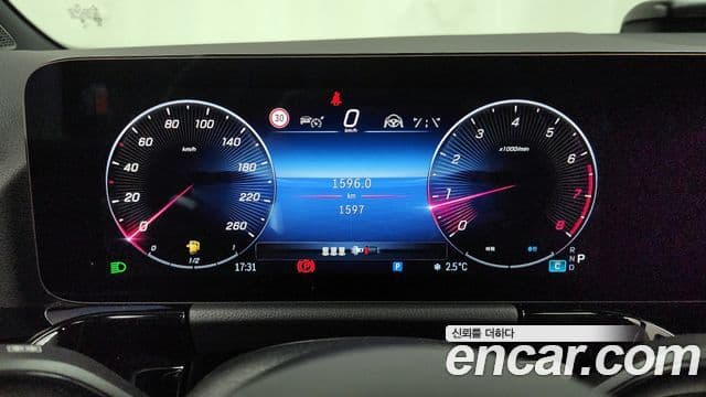 Mercedes-Benz GLA-класс H247 GLA250 4MATIC, 2025 8