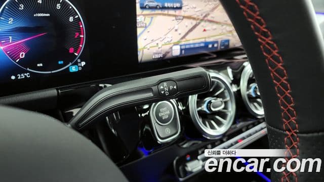 Mercedes-Benz GLA-класс H247 GLA250 4MATIC, 2025 9