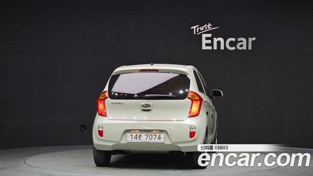 Kia All New Morning Deluxe, 2012 4