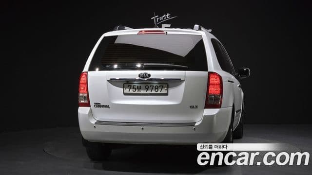 Kia Carnival R топовая версия, 2013 4