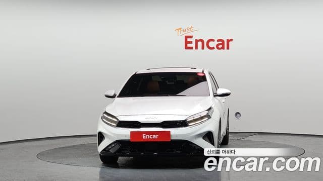 Kia The / новый New K3 2세대 Signature, 2023 3