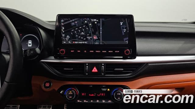 Kia The / новый New K3 2세대 Signature, 2023 14