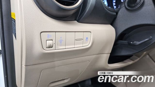 Hyundai Kona Modern, 2018 17