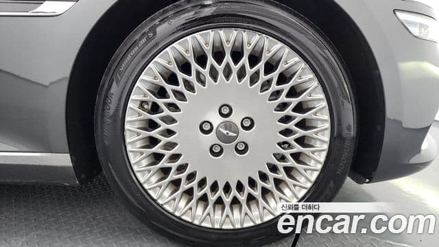 Genesis G80 (RG3) бензин 2.5 турбо 2WD, 2022 все фото